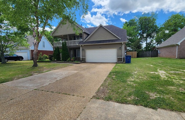 6 Bedroom Home w/POOL in Desirable Olive Branch Suburb Near Stateline