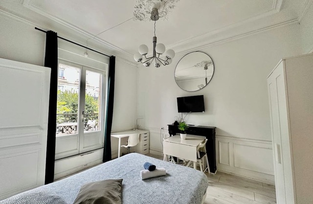 Libergier 1D - Balcon et vue cathédrale! Hyper centre !