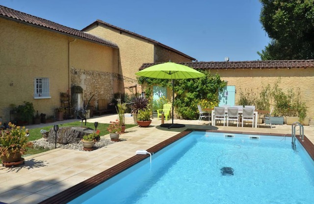 Hubert Faure House – Dordogne, White Périgord