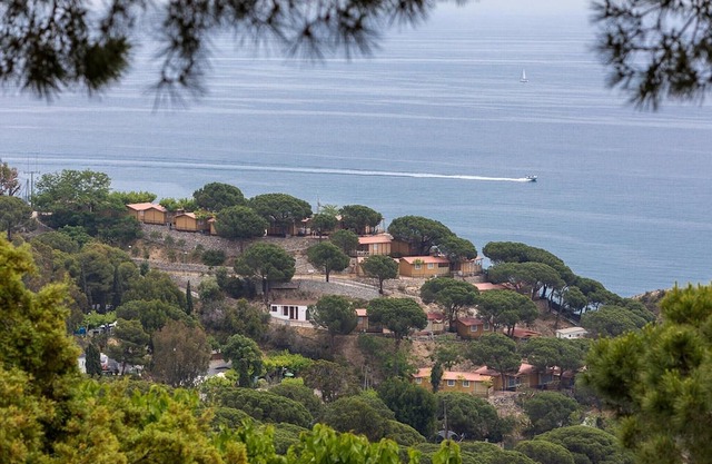 Bungalow in Calella with Sea & Mountain Views