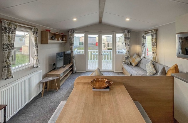 3 bedroom accommodation in Heysham, near Morecambe