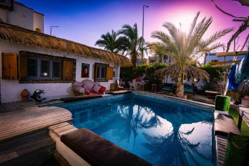 Surfers-Lounge-Dahab Lagoon with Swimming-Pool exclusiv private
