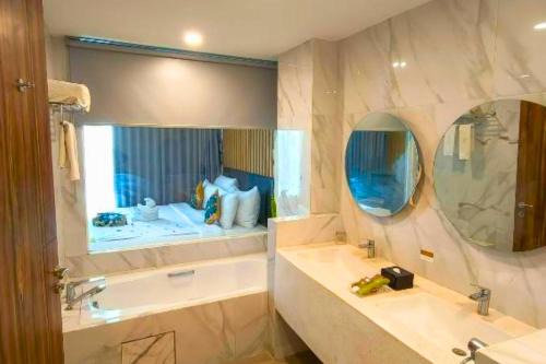 Manggala 1 BR Junior Suite ZN191