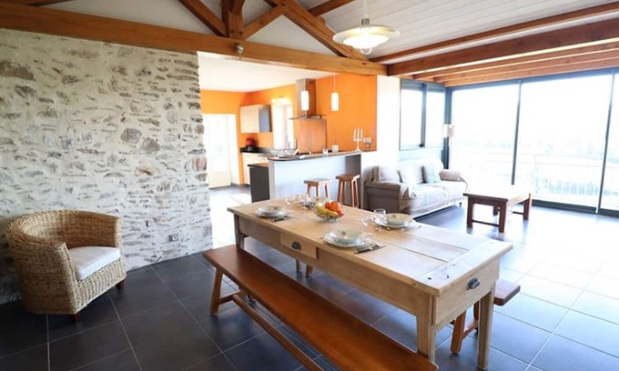 Leynhac Cottage | Gite Leynhac, 2 bedrooms, 4 persons
