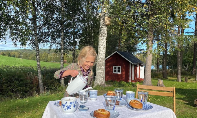 Gallo Cottage | Cozy escape in serene Jämtland, near Gällö and Revsundssjön Lake. Nature retreat