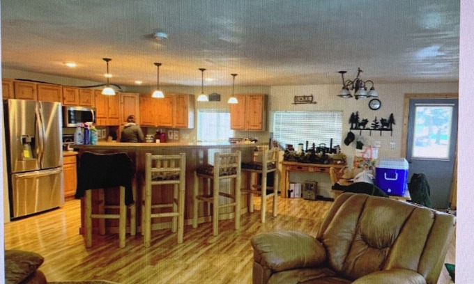 Joseph Cabin | Cozy cabin on a quiet dead end street with a large deck and outdoor kitchen