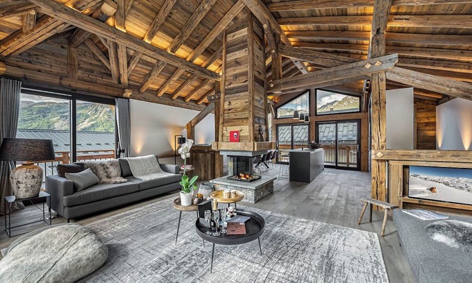 Villarabout Ski Chalet | Chalet Grosjean - Five Bedroom Chalet, Sleeps 10