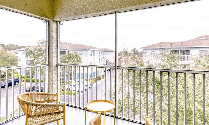 Pinellas Park Apartment | Modern Apartment in Prime Location (ID8573X64)
