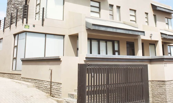 Walvis Bay House | Where the dunes meets the Ocean