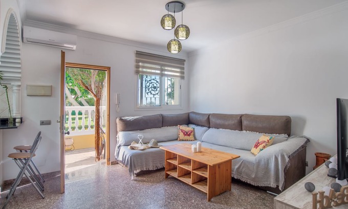 Sitio de Calahonda Apartment | Casa Carmela by the sea