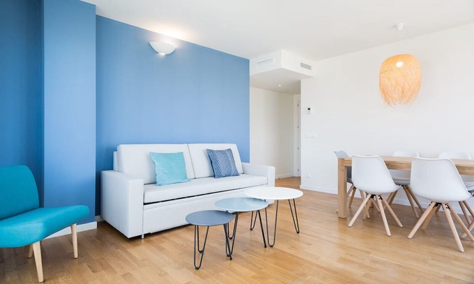 Sant Adria de Besos Apartment | Olala Port Forum 2-Bedroom Apartment with Balcony