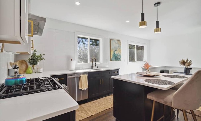 Belvedere Park House | Casa Contempo Decatur