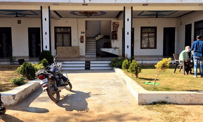 Khatu House | Shyam Niwas Guest House