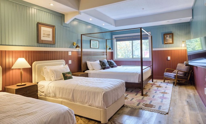 Mount Sunapee Hotel | Hideaway Inn Mt.Sunapee