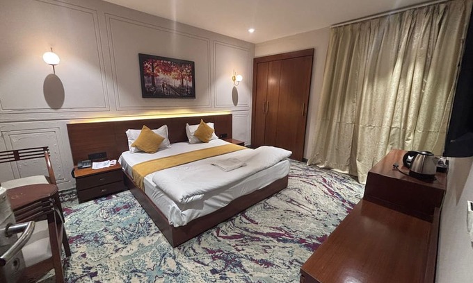 Anand Vihar Hotel | Siya Residency