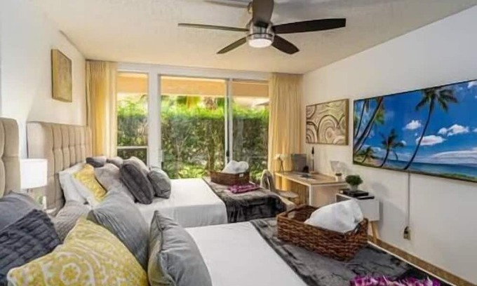 Kihei Resort | Signature Residences at Maui Banyan