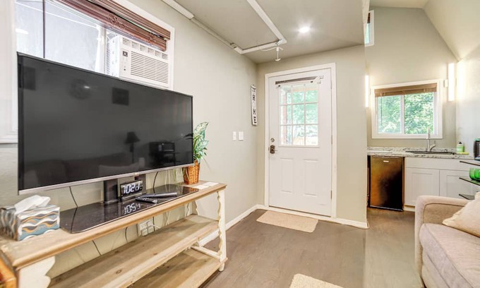 Meridian Apartment | Cozy Tiny Home: 1 Mi to The Village at Meridian