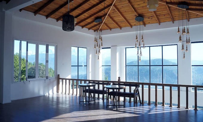 Kausani Hotel | SpellMount Resort
