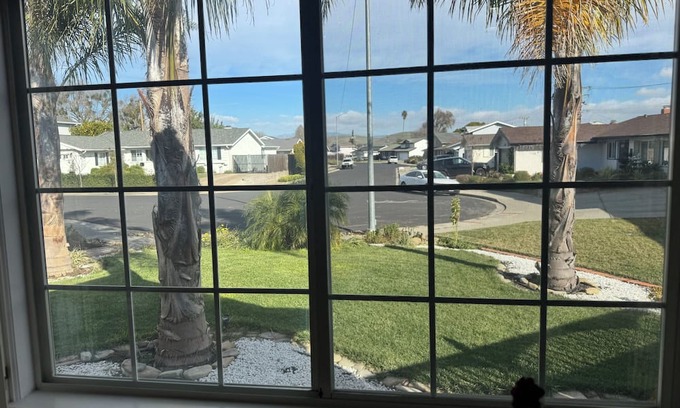 Dublin House | Charming 2-bedroom house with AC, WiFi in enchanting Dublin