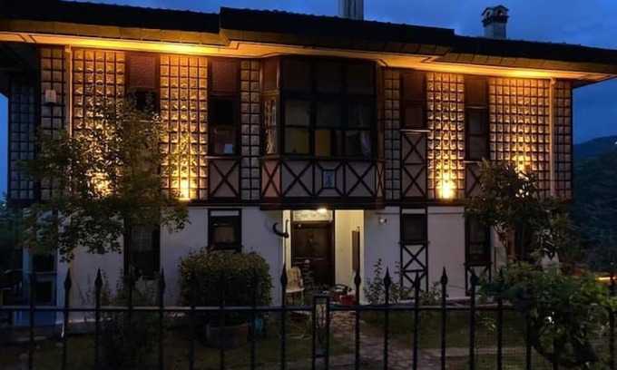 Sapanca Villa | Konak & Nil Konaklama(SICAK HAVUZ)nn