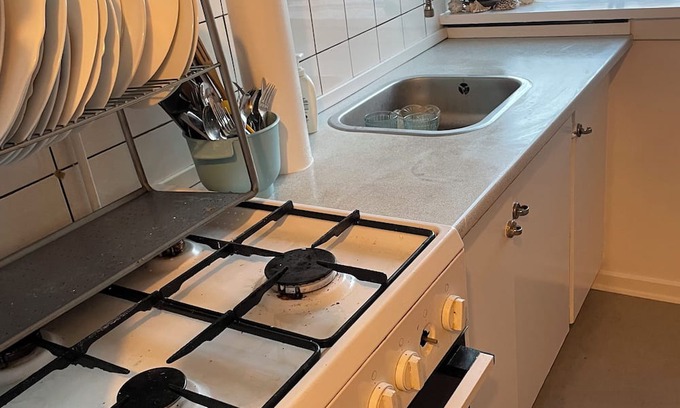 Charlottenlund Apartment | Cozy studio Apartment really close to the public transportation