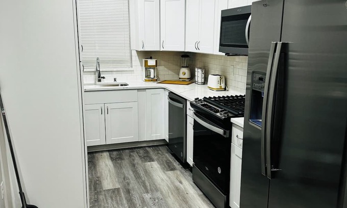 Wasilla House | New Build! Cozy 2-bedroom home, with WiFi.