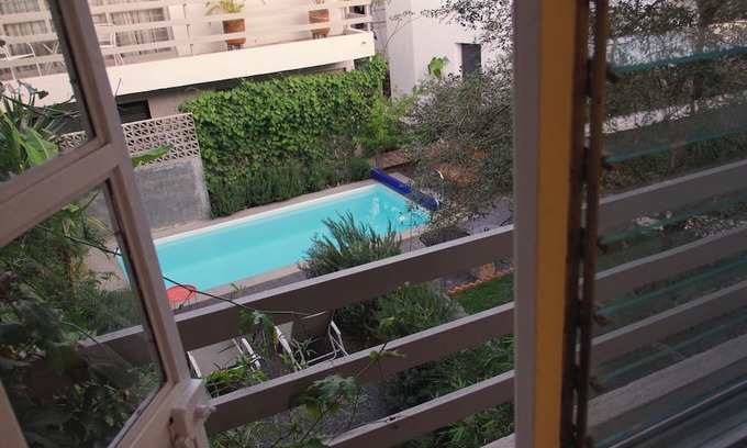 Guadalajara Apartment | Colonia Americana: Don Glolini Apartment (Aire/C, Pool, Gardens)