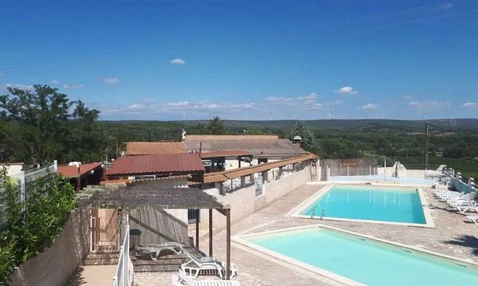 Villeveyrac House | Camping 3 étoiles - Piscine - cca0fic