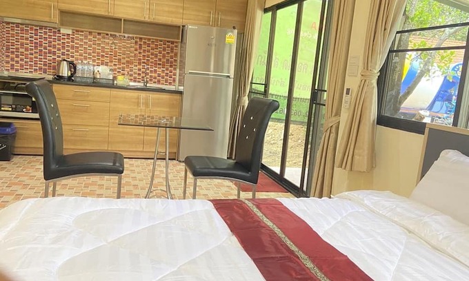Hang Dong Apartment | Fully furnished 32 SQM studio with kitchen, wifi and pool access.