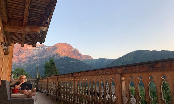 Ormont-Dessus Ski Chalet | Luxurious Modern chalet in Swiss Alps in Les Diablerets