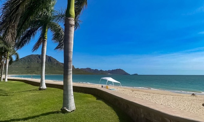 San Carlos Condo | Beautiful beach front condo