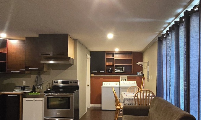 Westshore Estates House | Charming 3-bedroom house in enchanting Vernon with AC, WiFi