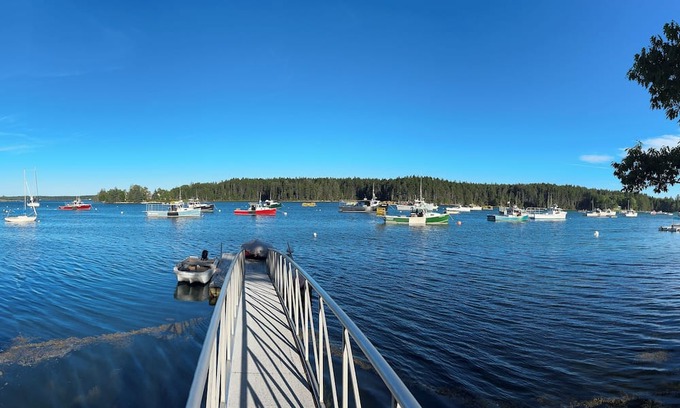 Pleasant Point House | NEW to Rental Market Aug 2024! Beautiful Waterfront Home on Pleasant Pt Harborn