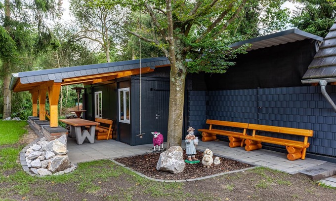 Ortsmitte Apartment | Apartment 'Appartment Sarina 1' with Mountain View, Private Terrace and Wi-Fi