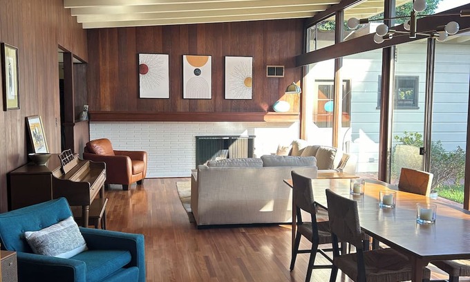 Downey House | Spacious 4-bedroom house in fabulous Downey with AC, WiFi. Close to Disneyland.