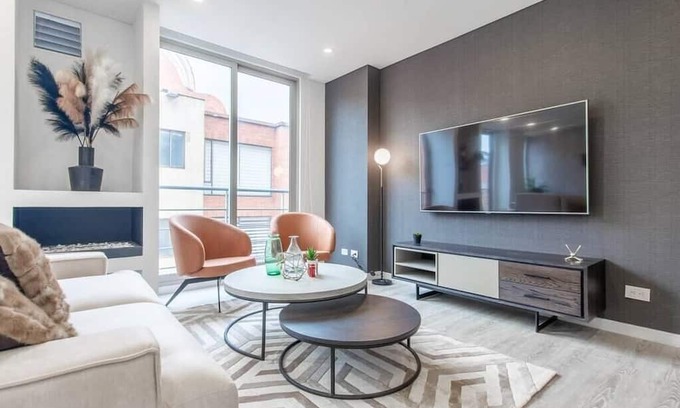 Usaquen Apartment | Trendy 3BR in Usaquén