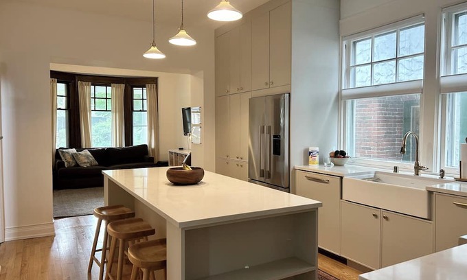 Milwaukee House | Newly Renovated Dutch Colonial in the Heart of the Upper East Side