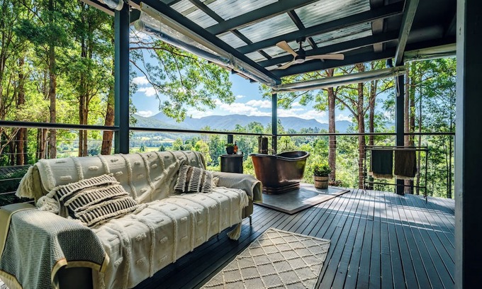 Gleniffer House | Soak up uninterrupted views of World Heritage Dorrigo National Park
