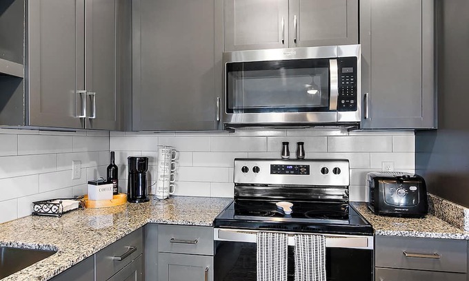 St. Augustine Apartment | Cozy 1-bedroom apartment in delightful Saint Johns with WiFi, AC