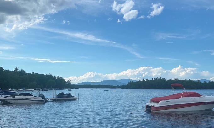 Moultonborough Cottage | Charming 3-bedroom cottage in superb Moultonborough with AC, WiFi