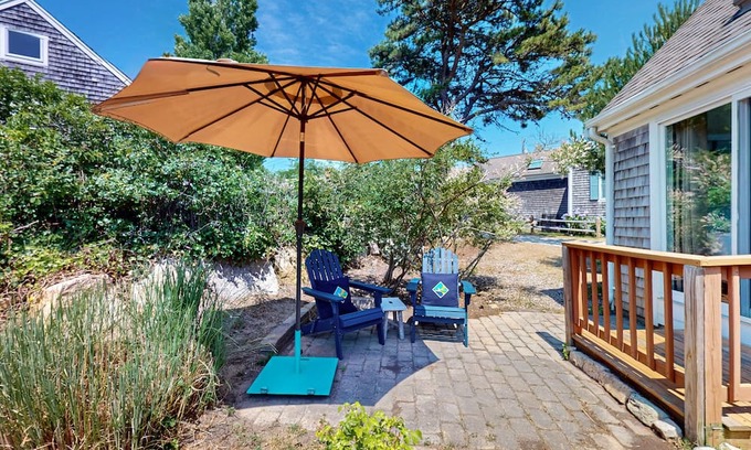 North Truro Cottage | Peaceful cottage w/pool, central to P-Town, entertainment & beaches