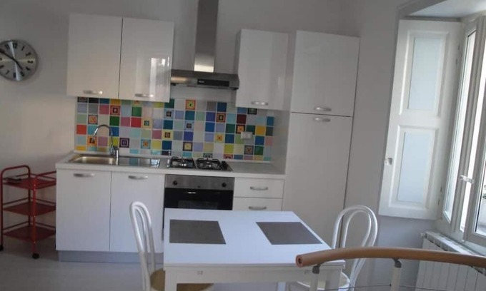Intra House | 2-room house with balcony in the old town of Intra