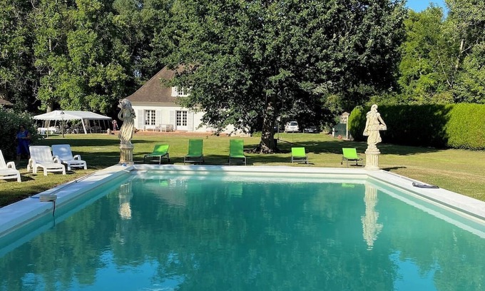 Buno-Bonnevaux House | Evasion EN Pleine Nature