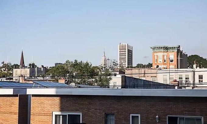 Hoboken Apartment | Cozy Retreat with ESB View!