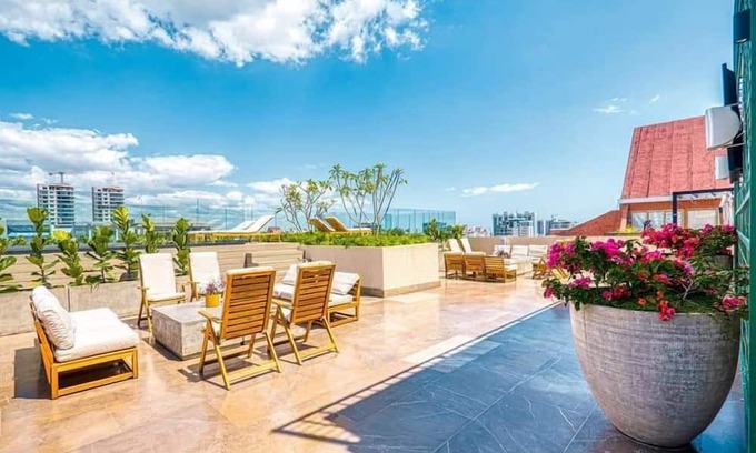 Yolanda Morales Apartment | Kuadra Luxury Residencial