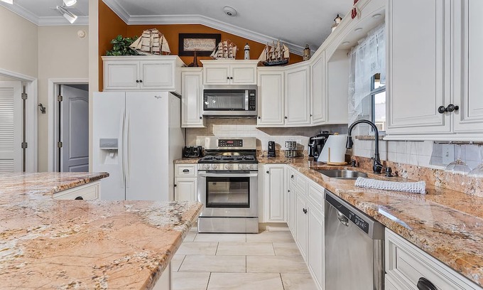 Glenbrook Cottage | Batally Cottage Home in The Village of Polo Ridge