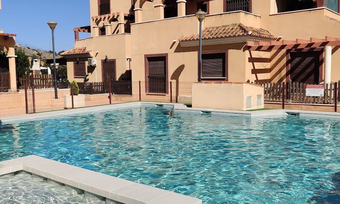 Los Geraeos Apartment | Appartement Pour 4 Personnes Avec Piscines Communes à Aguilas