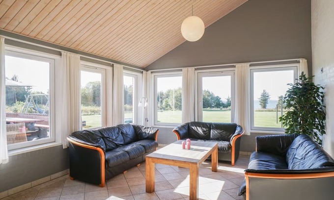 Spøttrup House | "Melvin" - 25m to the inlet by Interhome
