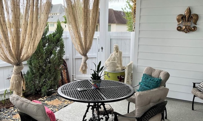 Youngsville Apartment | Comfortable Private Room in a Shared House