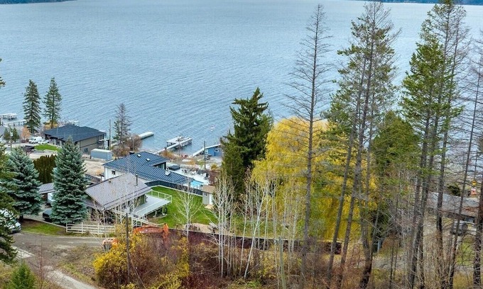 Central Okanagan Apartment | Beautiful suite for your vacation in the sunny Okanagan.